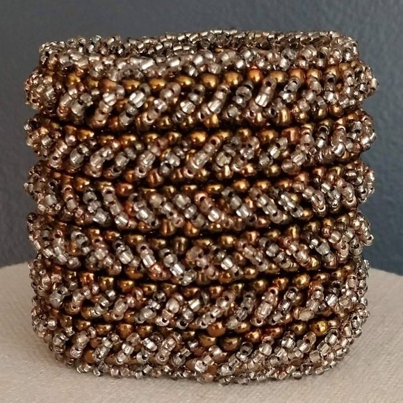Jewelry - Metallic and clear beaded snap closure cuff